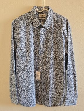 Lucky Brand Men's Navy and White Floral Button-Up Shirt - Large